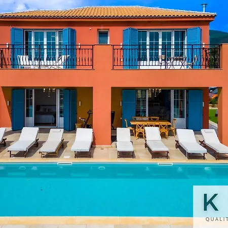 Annino In Village With Private Pool! Вилла *