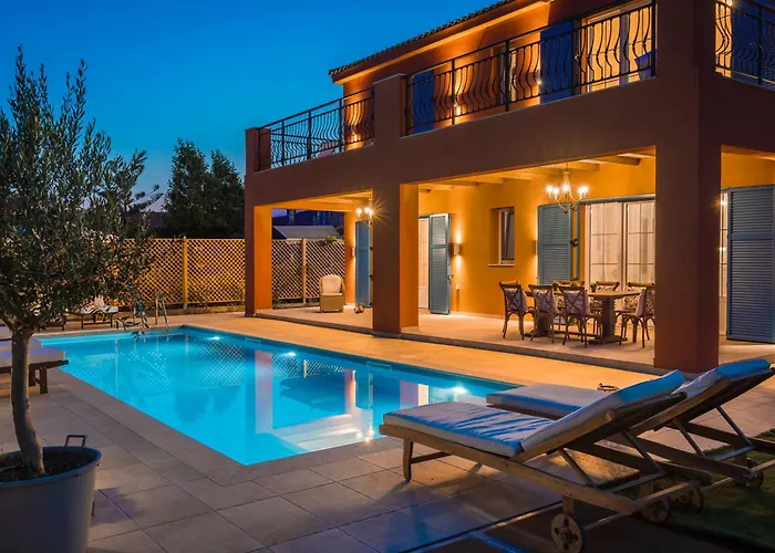 Вилла Annino In Village With Private Pool!
