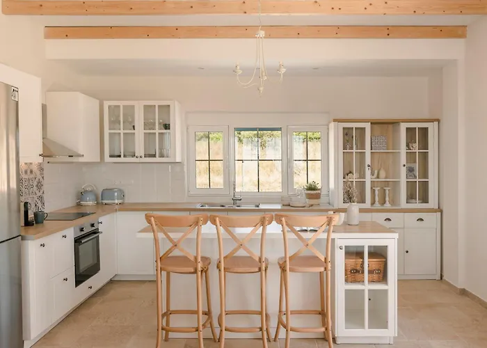 Annino In Village With Private Pool! Вилла