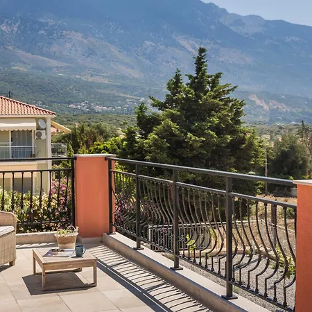 Annino In Village With Private Pool! * Karavados